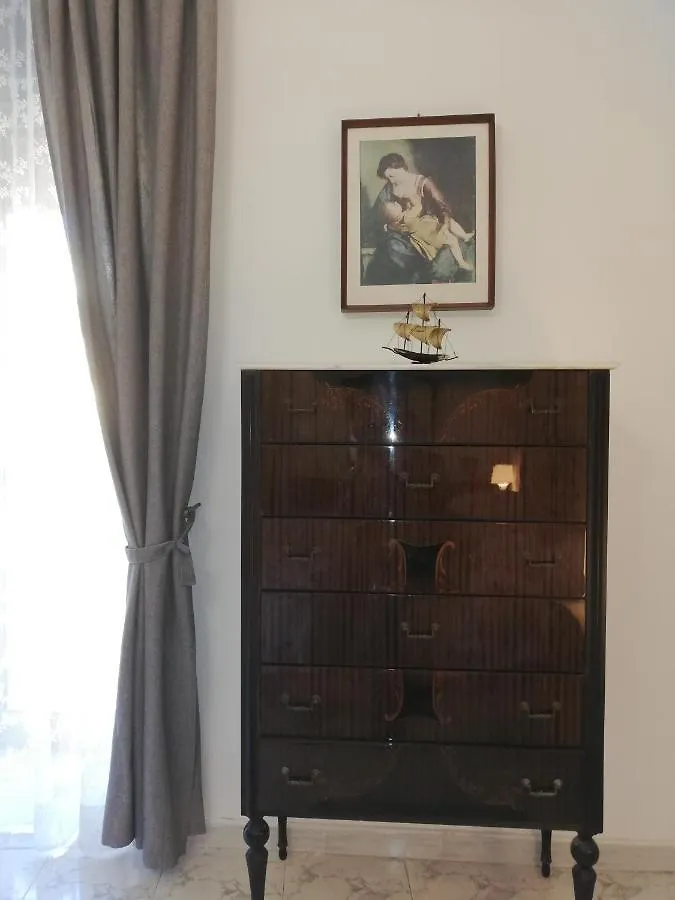 La Casa Di Nonna Lilla Lägenhet Catania 0*,